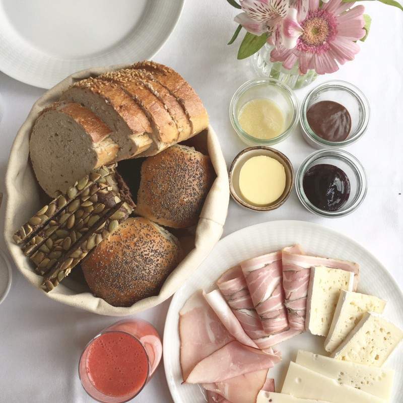 Hotellfrokost på Stella Maris i Svendborg.