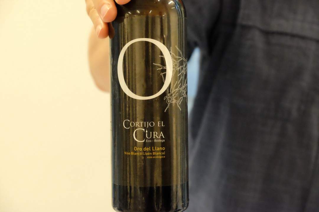 Cortijo el Cura Oro del Llano 2014. Litt oransjevin-aktig. Spennende og litt krevende.