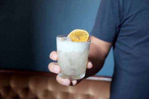 Akevitt sour