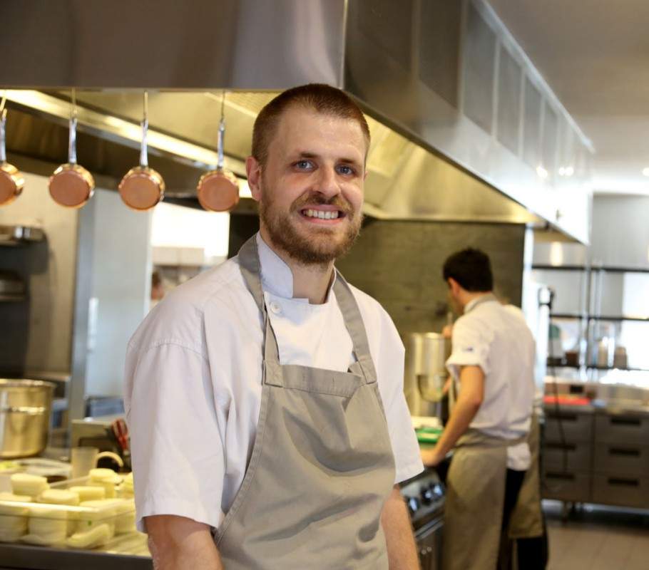 Sam Miller fra Silvereye. Tidligere sous chef på Noma og Fäviken. Foto: Erik Valebrokk. Sam Miller fra Silvereye. Tidligere sous chef på Noma og Fäviken. Foto: Erik Valebrokk.