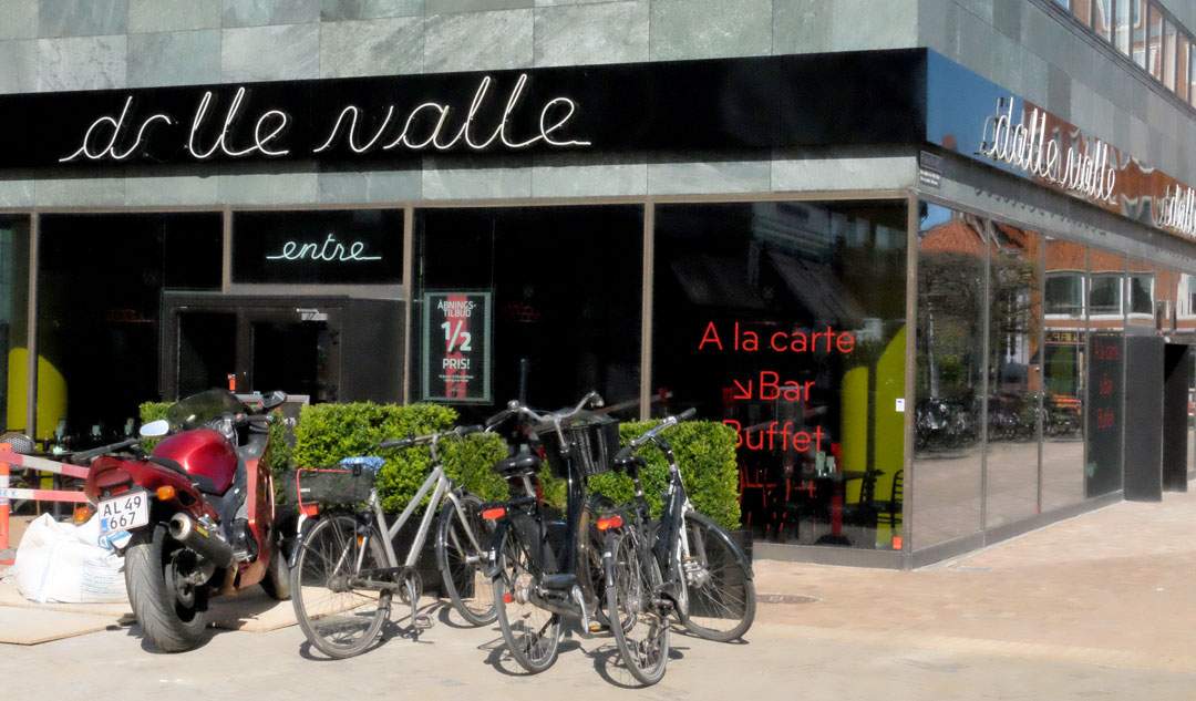 Dalle Valle.