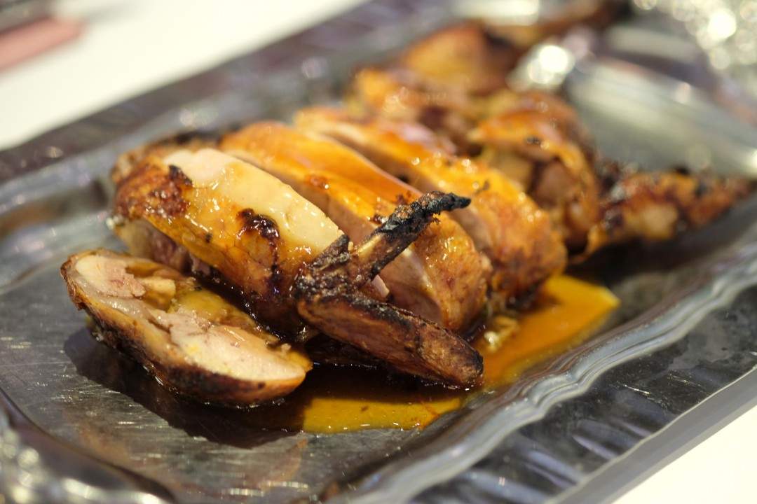 Grillet vaktel med aubergin og nordafrikanske krydder.