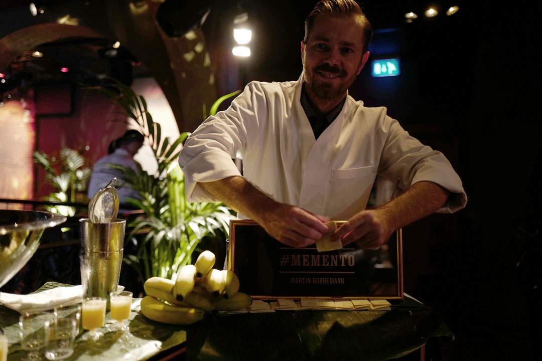 Banana- og peanøttcocktail. Godtvondt.